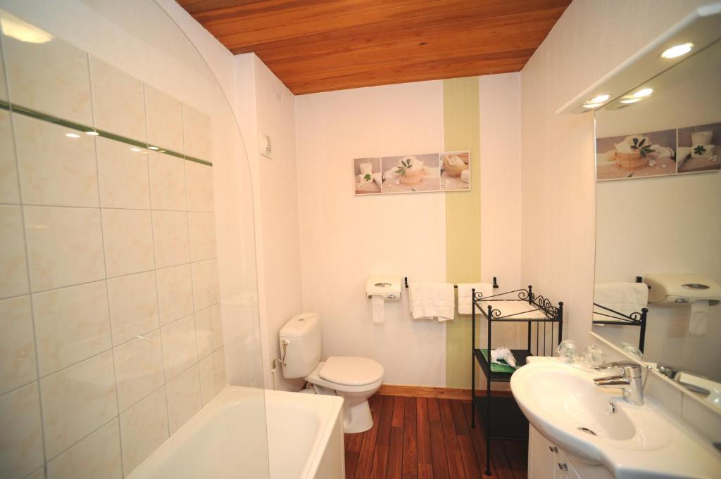 Hotel Fontaine, Morlaix Habitación foto